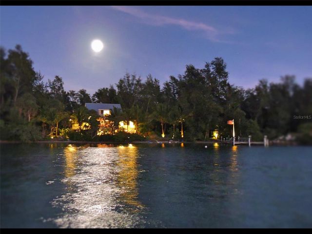 7143 LA LENAIRE DRIVE, Longboat Key, FL 34228