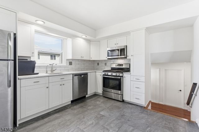 162 Washington St, Berkeley Heights Twp., NJ 07922