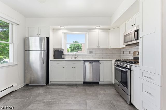 162 Washington St, Berkeley Heights Twp., NJ 07922