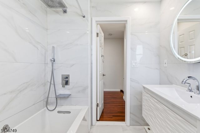 162 Washington St, Berkeley Heights Twp., NJ 07922