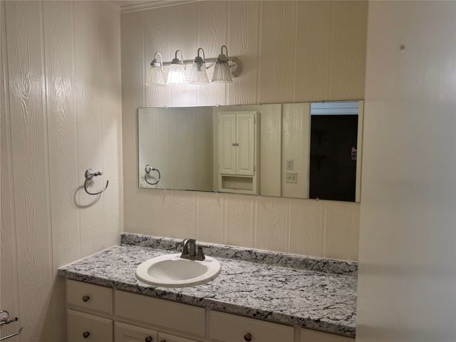 514 W Ridgewood Drive, Garland, TX 75041
