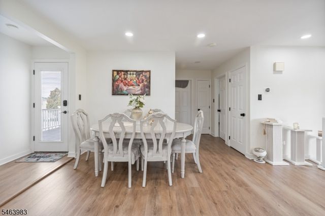 7 Veterans Pl, North Arlington Boro, NJ 07031