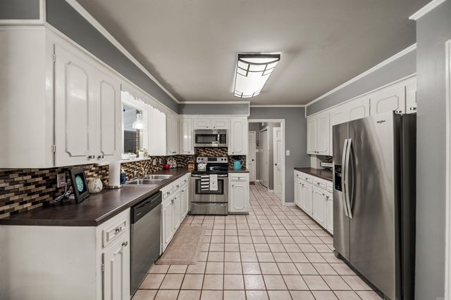 808 Gillette Drive, Little Rock, AR 72205