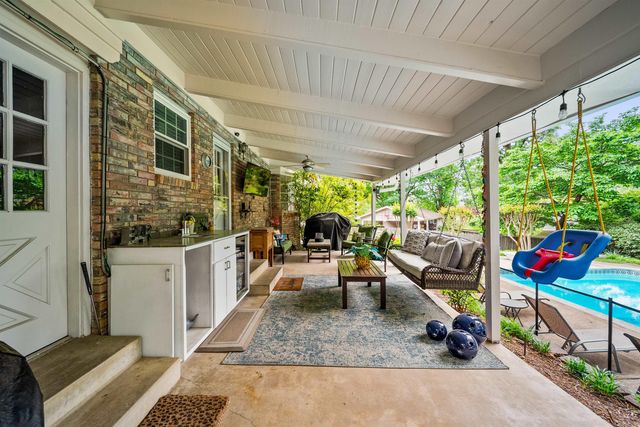 808 Gillette Drive, Little Rock, AR 72205