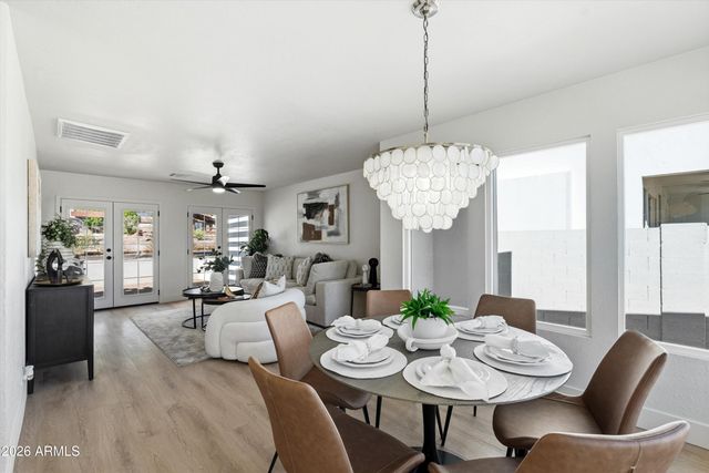 1541 E LAS PALMARITAS Drive, Phoenix, AZ 85020