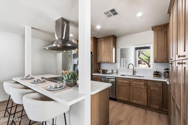 1541 E LAS PALMARITAS Drive, Phoenix, AZ 85020