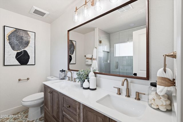 1541 E LAS PALMARITAS Drive, Phoenix, AZ 85020