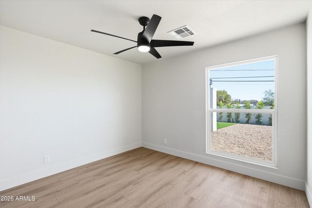 1541 E LAS PALMARITAS Drive, Phoenix, AZ 85020