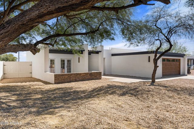 1541 E LAS PALMARITAS Drive, Phoenix, AZ 85020