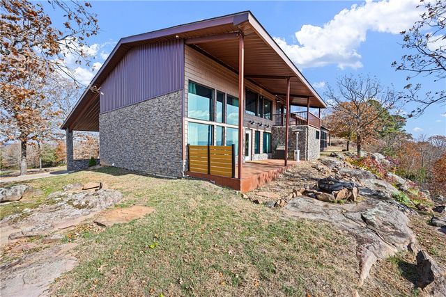 170 Piney Point Court, Pottsville, AR 72858