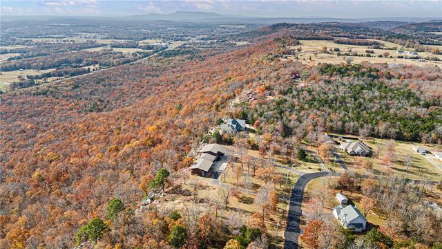 170 Piney Point Court, Pottsville, AR 72858