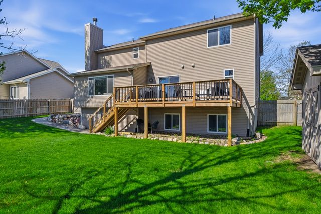 1935 SE Prairie Creek Drive, Waukee, IA 50263