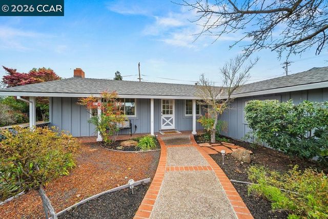 1506 N El Camino Dr, Clayton, CA 94517