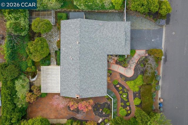 1506 N El Camino Dr, Clayton, CA 94517