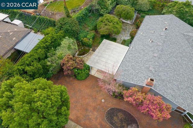 1506 N El Camino Dr, Clayton, CA 94517