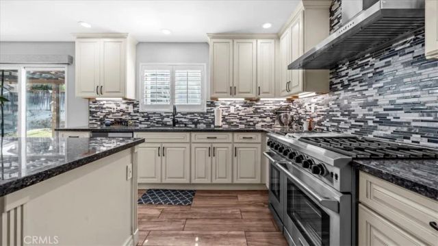 7131 Lemon Grass, Eastvale, CA 92880