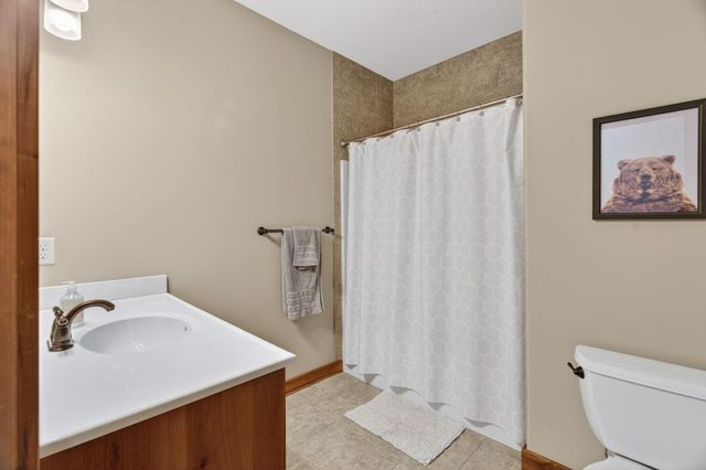 3940 Creek View Lane SW, Rochester, MN 55902