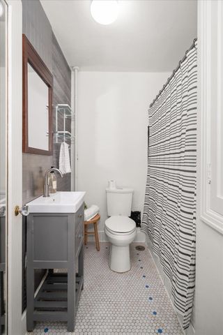 704 W 6th Ave, Spokane, WA 99204