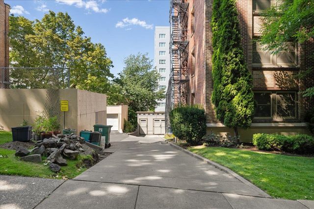 704 W 6th Ave, Spokane, WA 99204