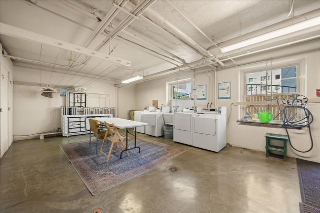 704 W 6th Ave, Spokane, WA 99204