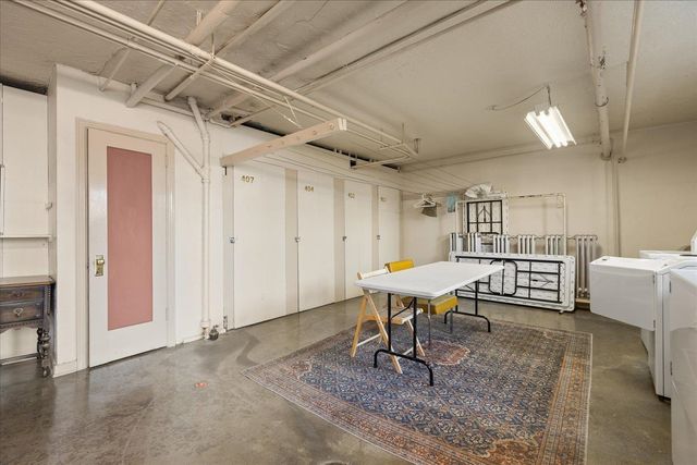 704 W 6th Ave, Spokane, WA 99204