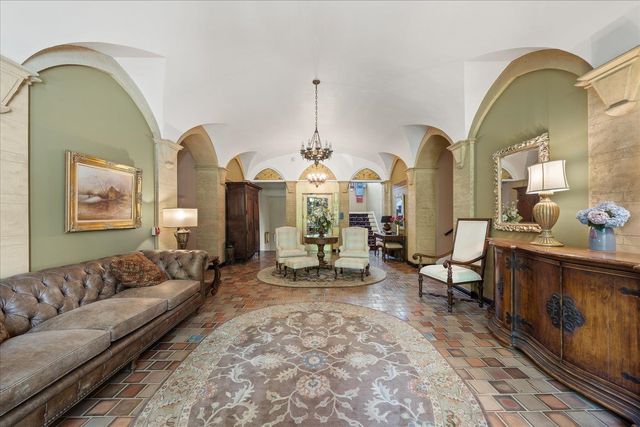 704 W 6th Ave, Spokane, WA 99204