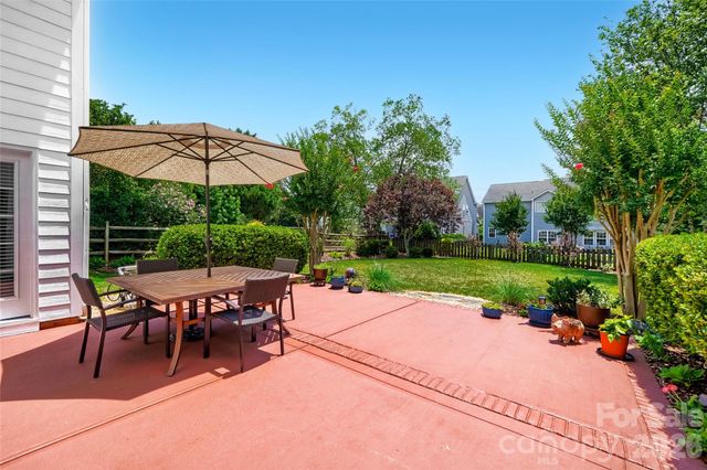 653 Lorain Avenue NW, Concord, NC 28027
