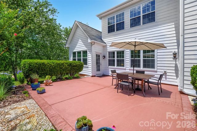 653 Lorain Avenue NW, Concord, NC 28027