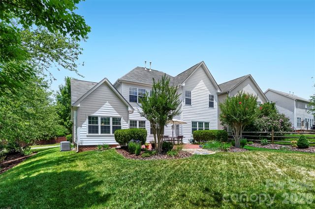 653 Lorain Avenue NW, Concord, NC 28027