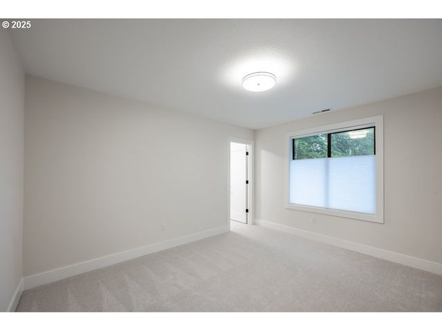 4401 COBB Way, Lake Oswego, OR 97035