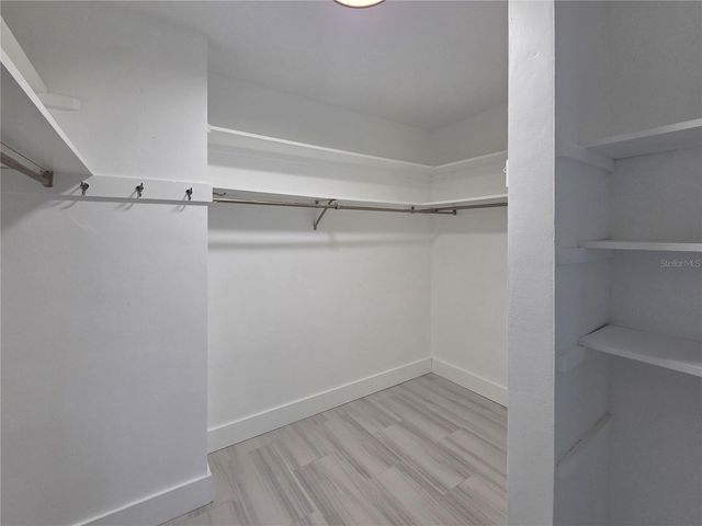 1000 RAFAEL BOULEVARD NE 2, St Petersburg, FL 33704