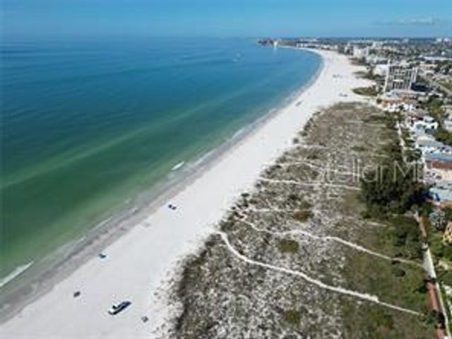 1000 RAFAEL BOULEVARD NE 2, St Petersburg, FL 33704