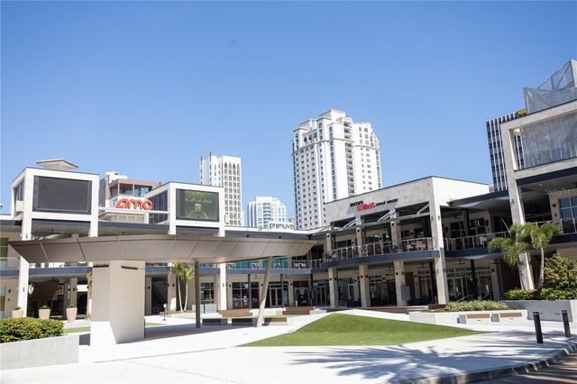 1000 RAFAEL BOULEVARD NE 2, St Petersburg, FL 33704