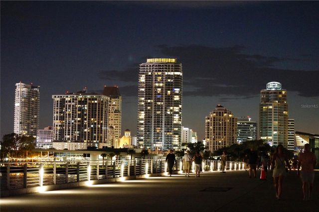 1000 RAFAEL BOULEVARD NE 2, St Petersburg, FL 33704