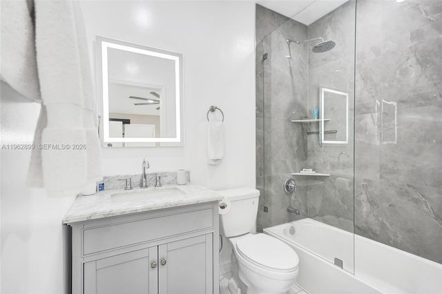 2001 N 22nd Ave, Hollywood, FL 33020