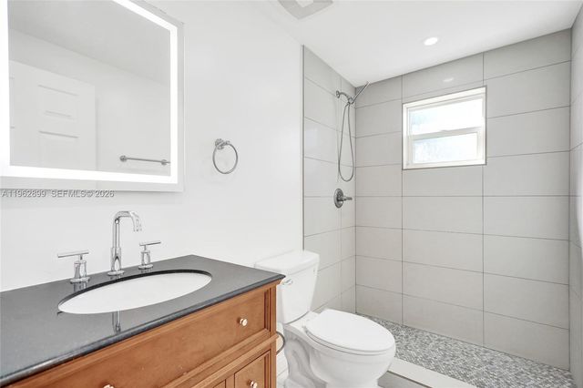 2001 N 22nd Ave, Hollywood, FL 33020