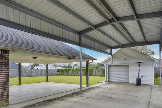 711 Royale Drive, Jennings, LA 70546