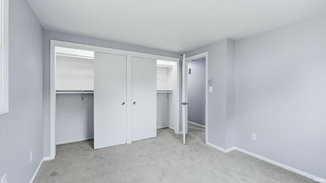 6211 Glenview Drive, Fort Wayne, IN 46815