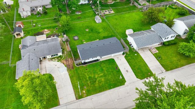 6211 Glenview Drive, Fort Wayne, IN 46815