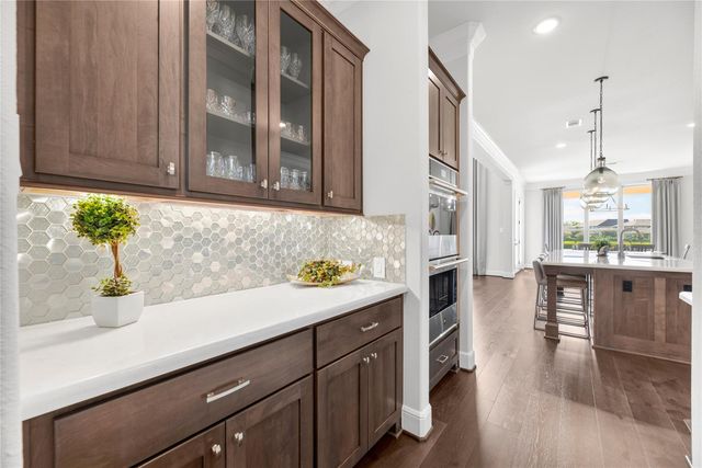 10643 Crystal Spring Drive, Missouri City, TX 77459