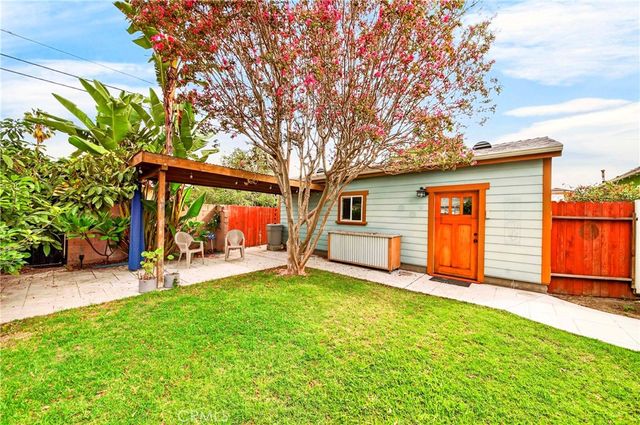 1705 W 52nd, Los Angeles, CA 90062