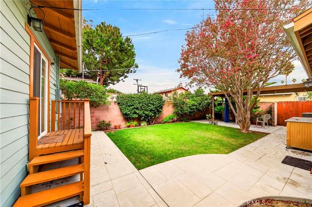 1705 W 52nd, Los Angeles, CA 90062