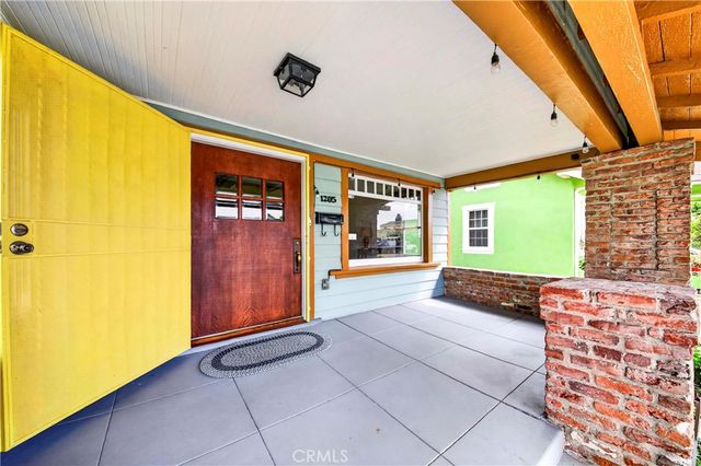 1705 W 52nd, Los Angeles, CA 90062