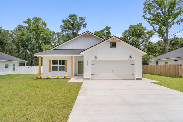 8314 Vickie Street, Pensacola, FL 32514