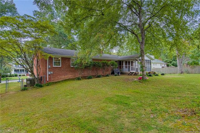 4148 Mill Creek Road, Winston-salem, NC 27106