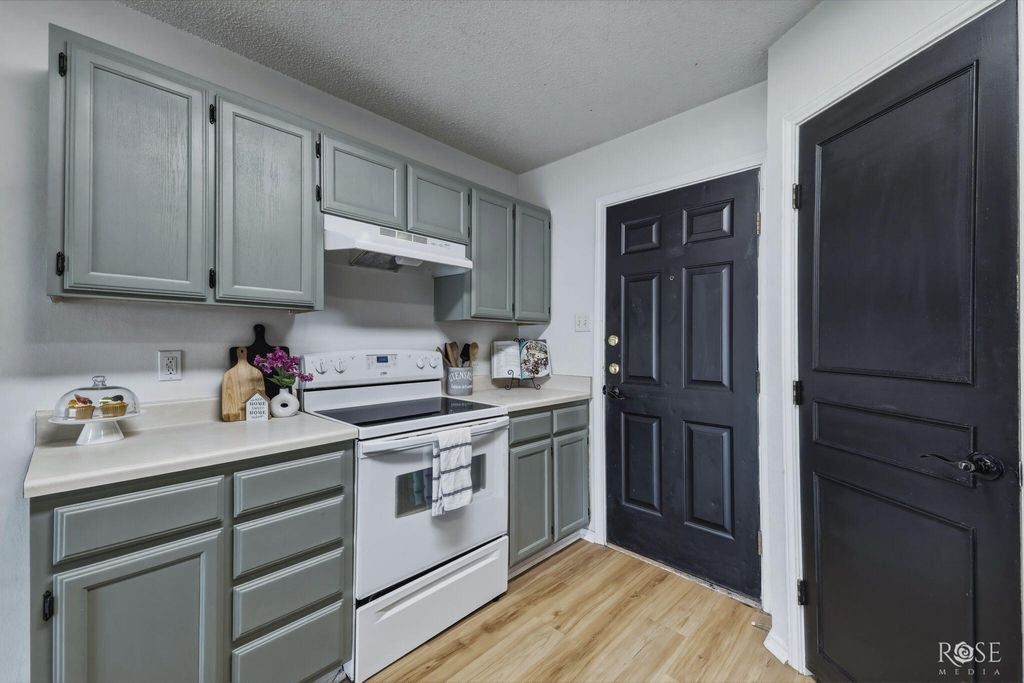Image 17 of property listing at 1223 Wallace Lane, San Angelo, TX 76905