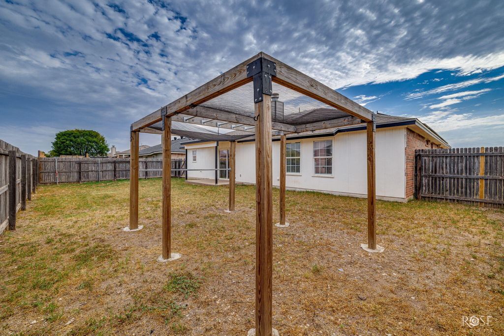 Image 35 of property listing at 1223 Wallace Lane, San Angelo, TX 76905
