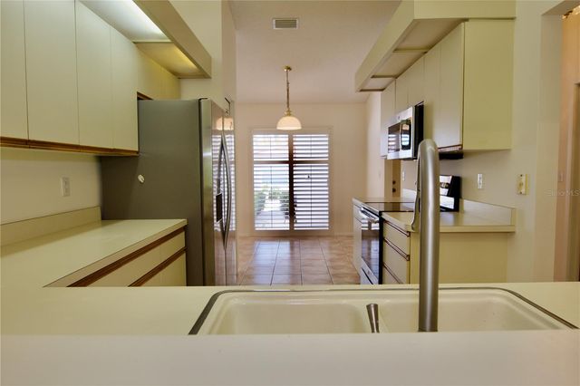 4172 MARSEILLES AVENUE 3255, Sarasota, FL 34233