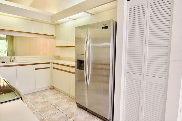 4172 MARSEILLES AVENUE 3255, Sarasota, FL 34233