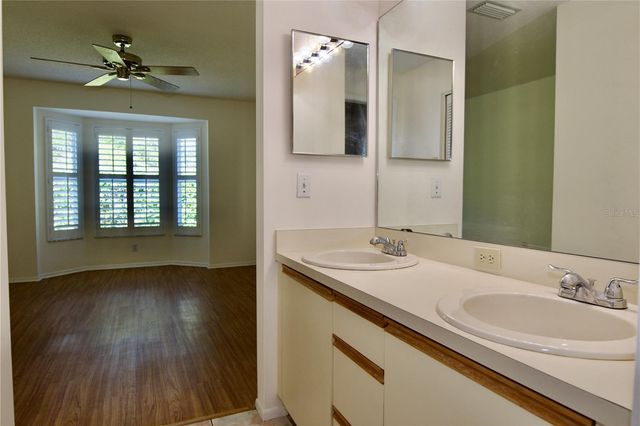 4172 MARSEILLES AVENUE 3255, Sarasota, FL 34233